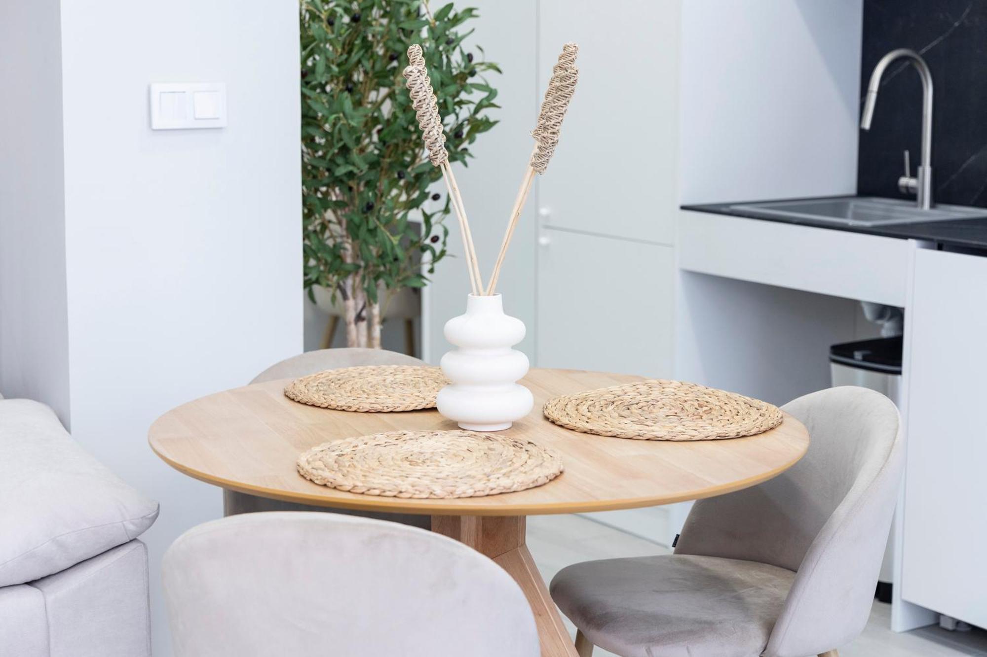 Favara Suites B By Concept Flats Valencia Bagian luar foto